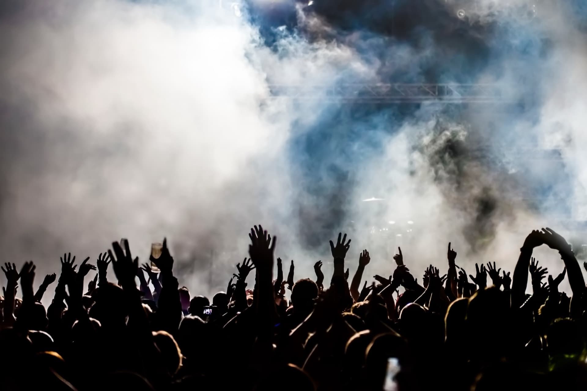 Concert crowd at Danyame